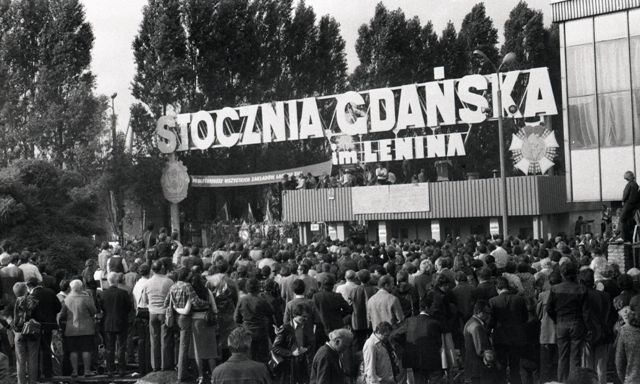 A ration card for survival – rationing in Communist Poland – Polish History